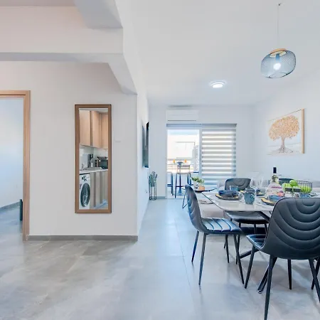 公寓 Telmar Sky View *